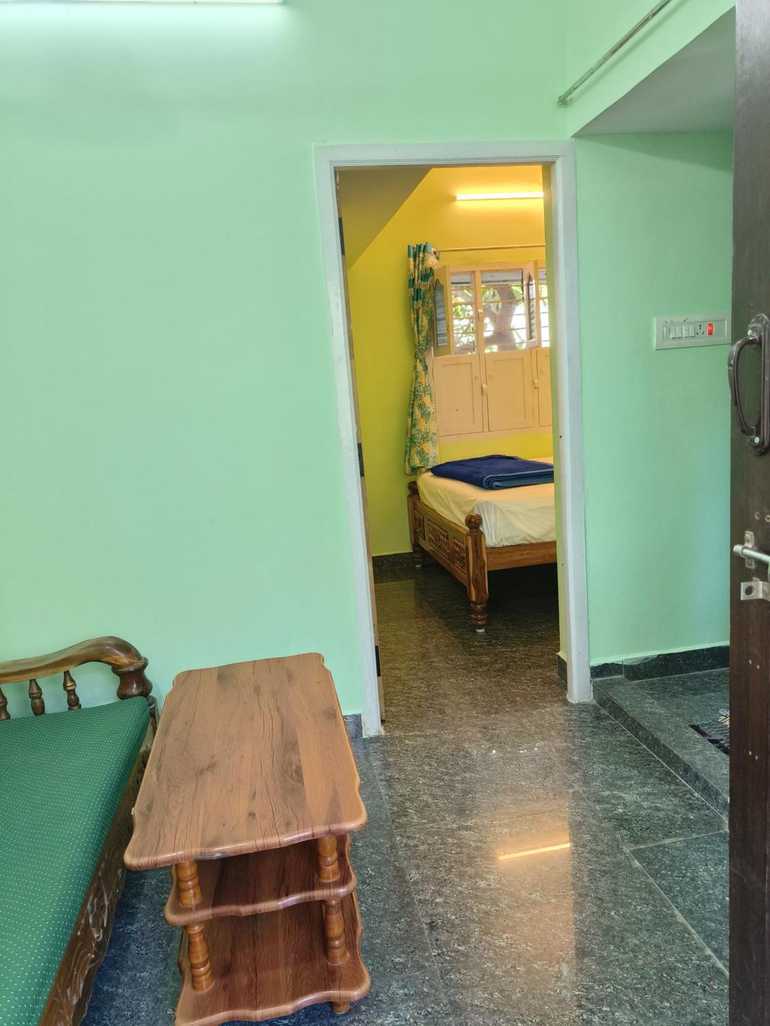 Liya Guest House Tiruvannāmalai 외부 사진